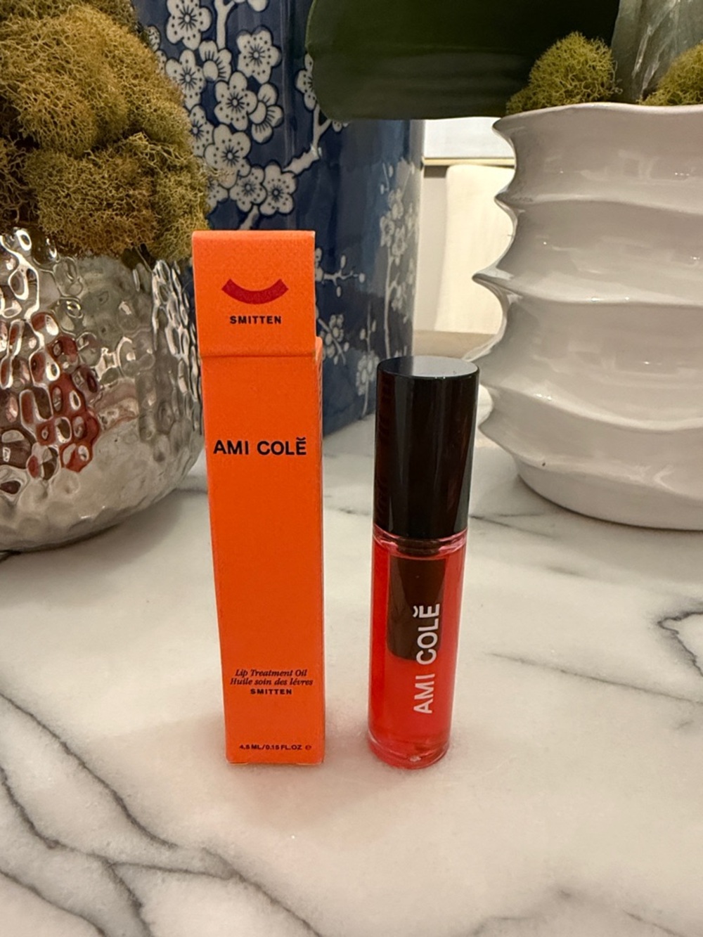 AMI COLE Lip Treatment Oil in Smitten